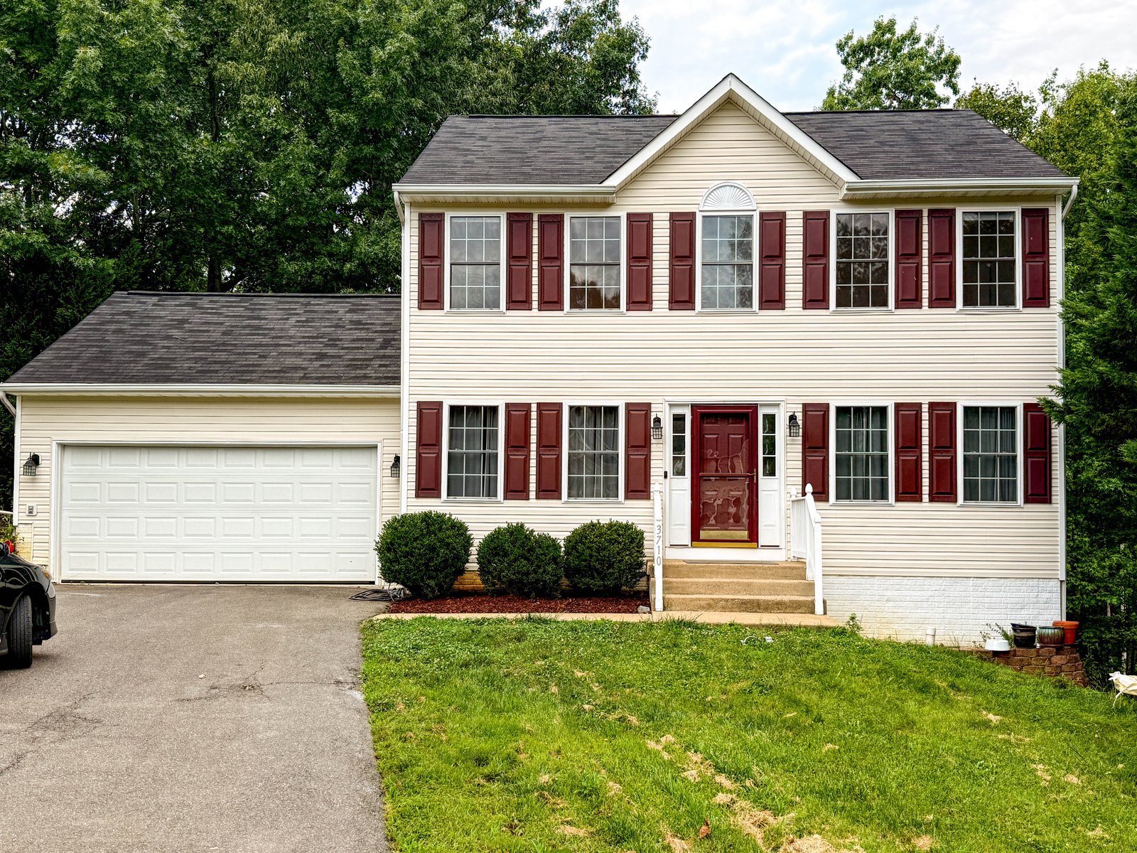 Front exterior of 3710 Layton St
